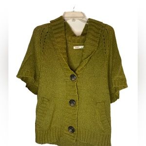 Old Navy hand knitted short sleeve